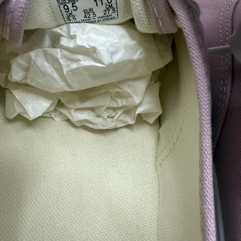 Vans Lilac flowers Stackform Platform Sneakers 11 NWOT - Picture 3 of 7